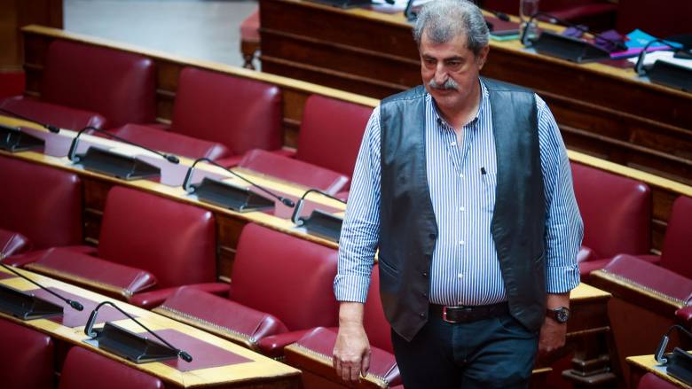 Νέα επίθεση Πολάκη στην συνεργάτη του Γεωργιάδη – Συγγνώμη και δάκρυα από την Αθηνά Λινού