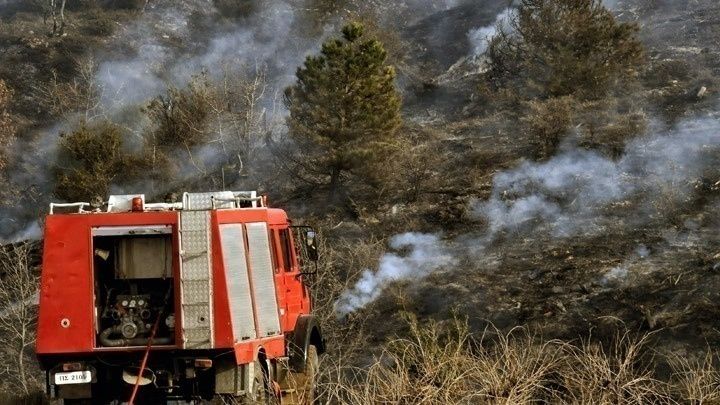 Υπό μερικό έλεγχο η πυρκαγιά στο Λαγκαδά Θεσσαλονίκης