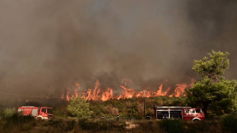 Μήνυμα του 112 για εκκένωση της περιοχής Καλλιτεχνούπολη