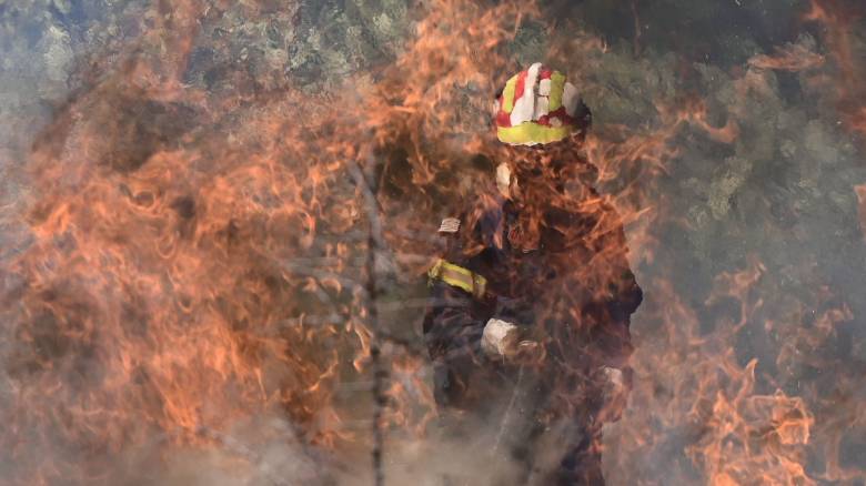 Φωτιά στην Αττική: Δυσοίωνη πρόβλεψη - Έρχονται ριπές ανέμου που ξεπερνούν τα 80χλμ