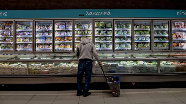 Η δύσκολη «εξίσωση» της ακρίβειας: Η «μάχη» στο ράφι και ο φόβος των ανατιμήσεων το φθινόπωρο