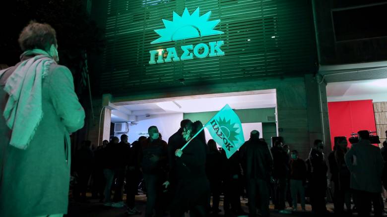 «Κλείδωσαν» και επίσημα οι έξι υποψήφιοι για την προεδρία του ΠΑΣΟΚ - Τι ακολουθεί μέχρι τις κάλπες