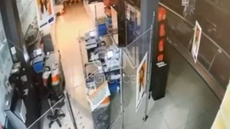 Βίντεο από τους «χρυσοδάκτυλους» του κέντρου της Αθήνας