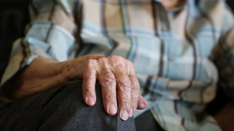 Τρεις συμμορίες που εξαπατούσαν ηλικιωμένους εξάρθρωσαν οι Αρχές – Πάνω από 400.000 ευρώ η λεία
