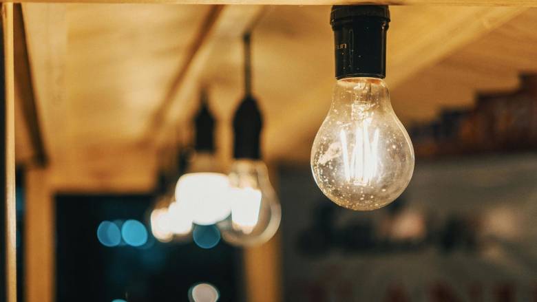 Τι αλλάζει στο «νυχτερινό» ρεύμα - Προχωρά η εγκατάσταση έξυπνων μετρητών