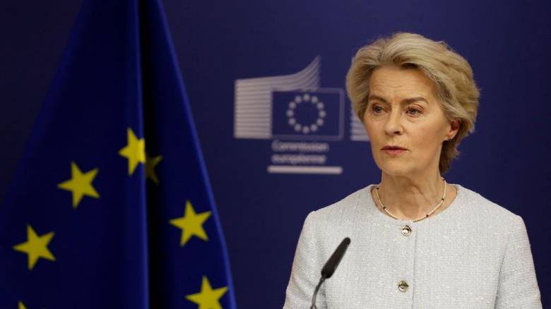 «Σημαντικό βήμα»: Χαιρετίζει την αναστολή των δασμών Τραμπ η Ούρσουλα φον ντερ Λάιεν
