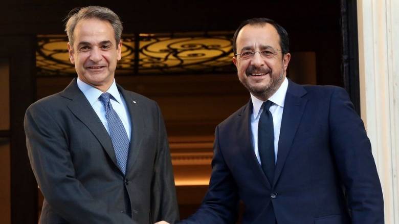 Τηλεφωνική επικοινωνία Μητσοτάκη-Χριστοδουλίδη: Στο επίκεντρο της συζήτησης το Κυπριακό