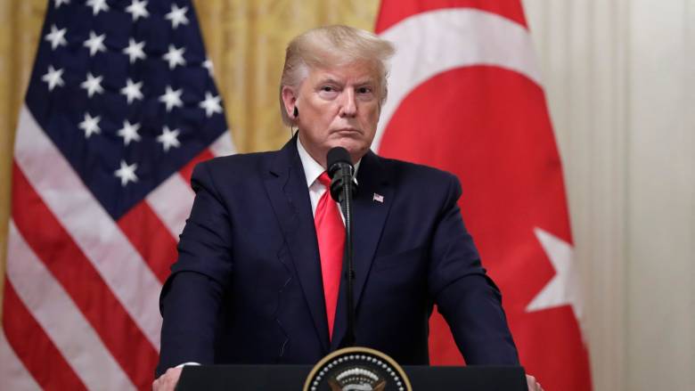 O Γιαβούζ Μπαϊντάρ στο CNN Greece: «Τραμπ και Ερντογάν προσπαθούν να επιλύουν τα ζητήματα τετ-α-τετ»