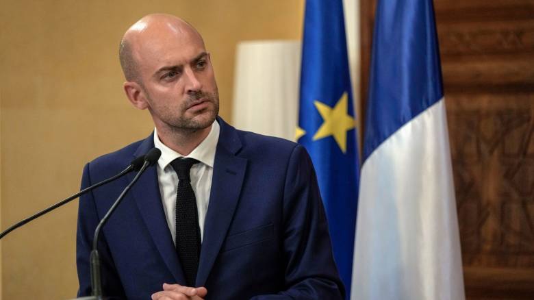 Γάλλος υπουργός Εξωτερικών: «Nα μην προδικάζονται οι πράξεις της κυβέρνησης Τραμπ για την Ουκρανία»