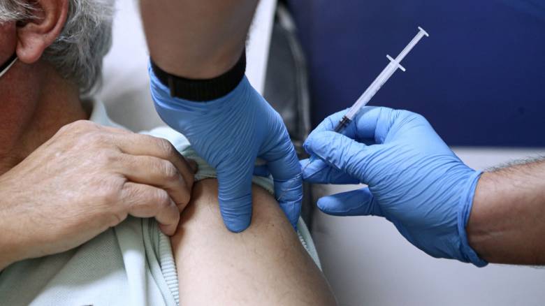 Φυλάκιση πέντε ετών σε αρνητή εμβολίου κατά της covid στη Βρετανία