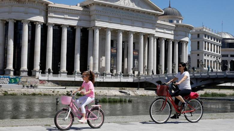 Η Βόρεια Μακεδονία «μπαίνει» στο Σχέδιο Ανάπτυξης της ΕΕ - Εγκρίθηκε προχρηματοδότηση 6 δισ. ευρώ