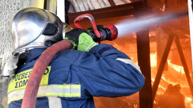 Δράμα: Οι πρώτες εκτιμήσεις για τα αίτια της φωτιάς στο σαλέ - Ολοκληρωτική καταστροφή