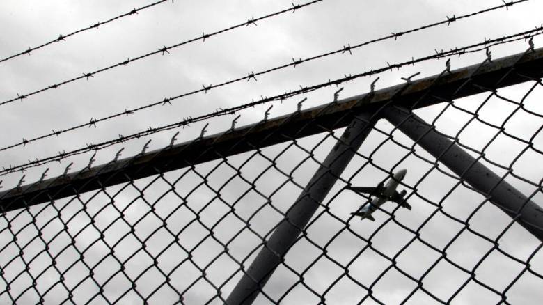 Τραγωδία στο αεροδρόμιο του Μπέργκαμο με νεκρό άνδρα - Τον «ρούφηξε» κινητήρας αεροπλάνου