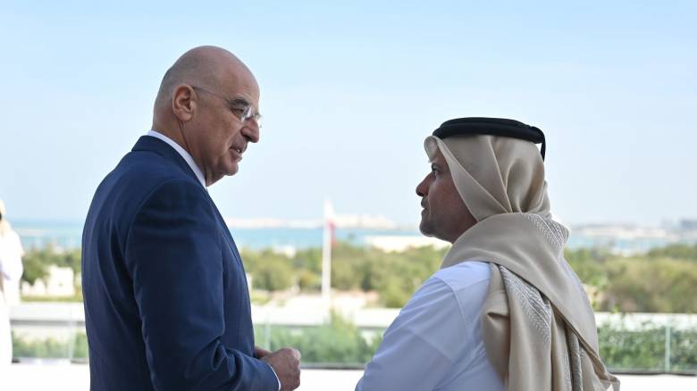 Στο Κατάρ ο Νίκος Δένδιας: Στο επίκεντρο η αμυντική συνεργασία και η ασφάλεια στην περιοχή