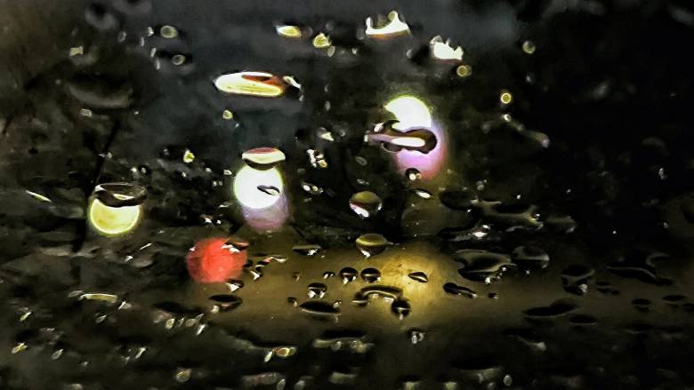 Χειμωνιάτικο σκηνικό τα Χριστούγεννα με βροχές και χιόνια - Η πρόγνωση Ζιακοπούλου