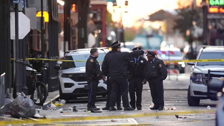 Νέα Ορλεάνη: Τουλάχιστον 10 νεκροί και 30 τραυματίες από αυτοκίνητο που έπεσε σε πλήθος