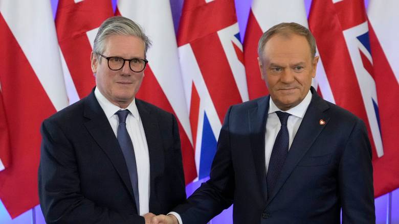 Καταδικάζει τον αντισημιτισμό από το Άουσβιτς ο Βρετανός πρωθυπουργός Κιρ Στάρμερ