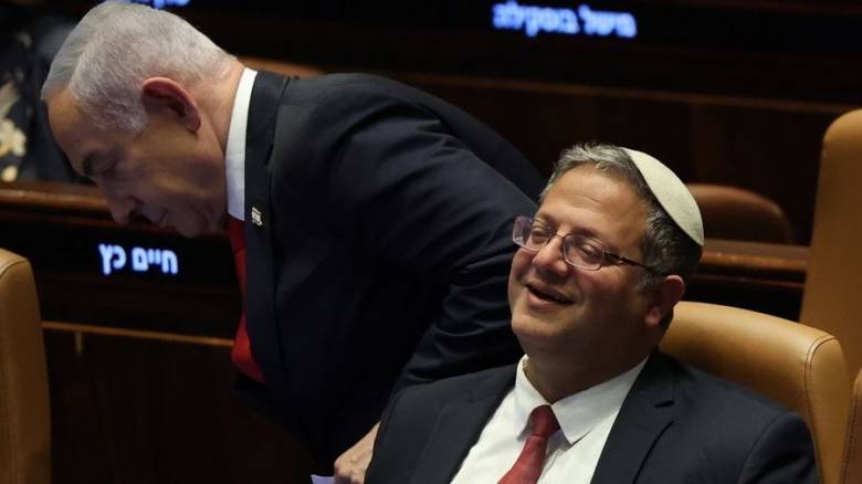 Σε μια κλωστή κρέμεται η εκεχειρία - Ο Νετανιάχου ζητά λίστα ομήρων, ενώ παραιτούνται υπουργοί του