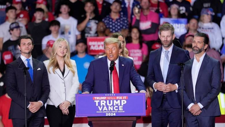 Ο Λευκός Οίκος ανοίγει τις πόρτες του στην οικογένεια Τραμπ - Ποιος ο ρόλος του κάθε μέλους