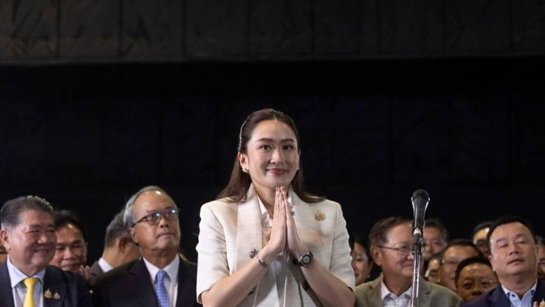 Στόχος απατεώνων η πρωθυπουργός της Ταϊλάνδης - Παρολίγον να πιστέψει ότι μιλούσε με ξένο ηγέτη