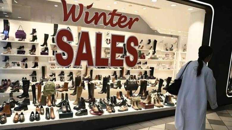 Ανοιχτά την Κυριακή τα εμπορικά καταστήματα λόγω χειμερινών εκπτώσεων - Οι ώρες λειτουργίας