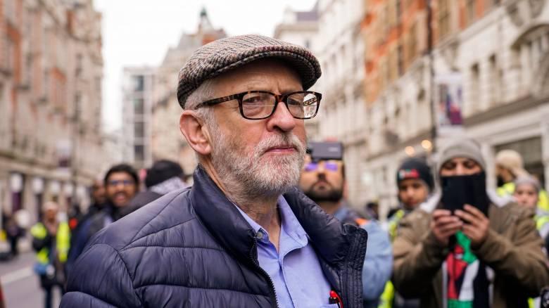 Προσήχθη σε διαδήλωση για την Γάζα ο πρώην ηγέτης των Εργατικών, Τζέρεμι Κόρμπιν