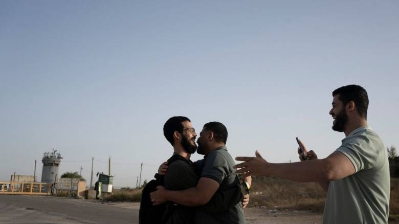 Η Χαμάς περιμένει τη λίστα με τους Παλαιστίνιους κρατουμένους που θα αφεθούν ελεύθεροι