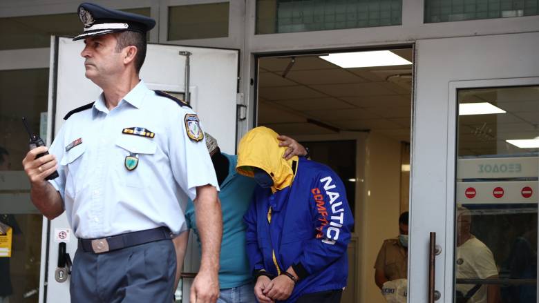 Ξεκινά η δίκη για τη δολοφονία του Αντώνη Καρυώτη - Οι κατηγορίες για τα μέλη του Blue Horizon