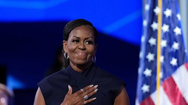 Το μήνυμα με σημασία της Μισέλ Ομπάμα πριν από την ορκωμοσία του Τραμπ