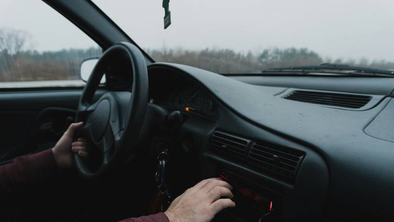 Ποινική δίωξη και αφαίρεση άδειας οδήγησης: Τι προβλέπει ο νέος ΚΟΚ για εγκατάλειψη τόπου τροχαίου