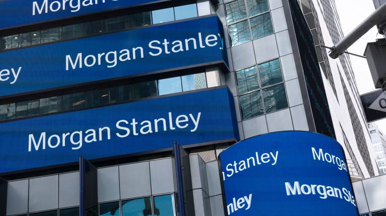 Τραπεζίτες της Morgan Stanley θα πάρουν αύξηση έως και 40% στα μπόνους τους