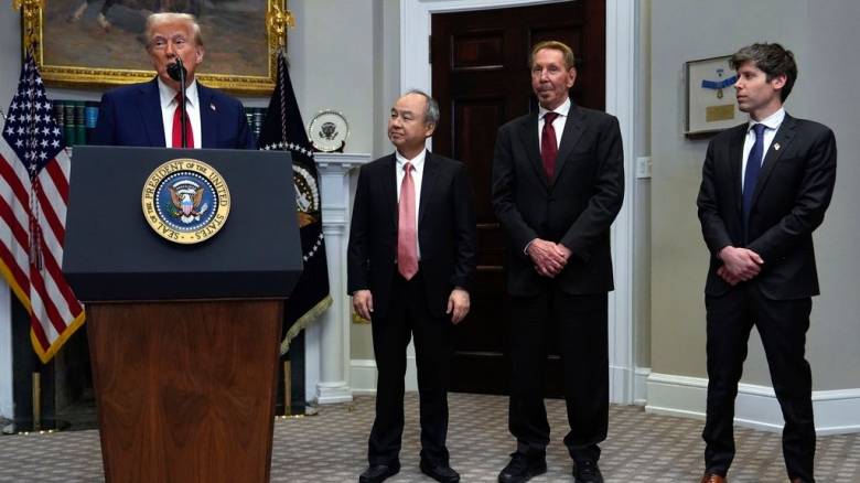 Οι κολοσσοί τεχνολογίας ενώνουν τις δυνάμεις τους και επενδύουν 500 δισ. στην τεχνητή νοημοσύνη