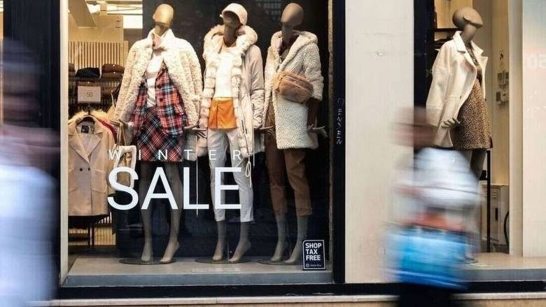 Ανοιχτά σήμερα τα εμπορικά καταστήματα λόγω χειμερινών εκπτώσεων - Το ωράριο λειτουργίας