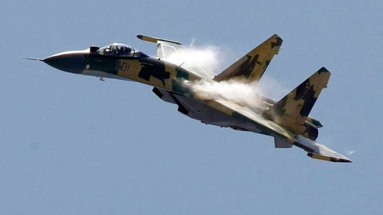 Το Ιράν αγόρασε ρωσικής κατασκευής μαχητικά Sukhoi 35