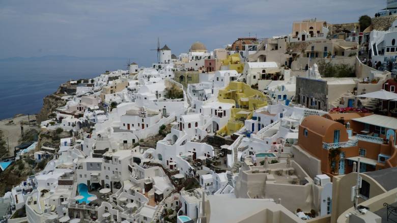 Σεισμοί στις Κυκλάδες: Τα σημεία συγκέντρωσης σε Θήρα και Αμοργό
