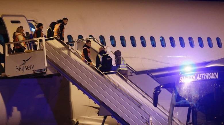 Η Ελλάδα στέλνει πίσω μετανάστες που δεν δικαιούνται άσυλο