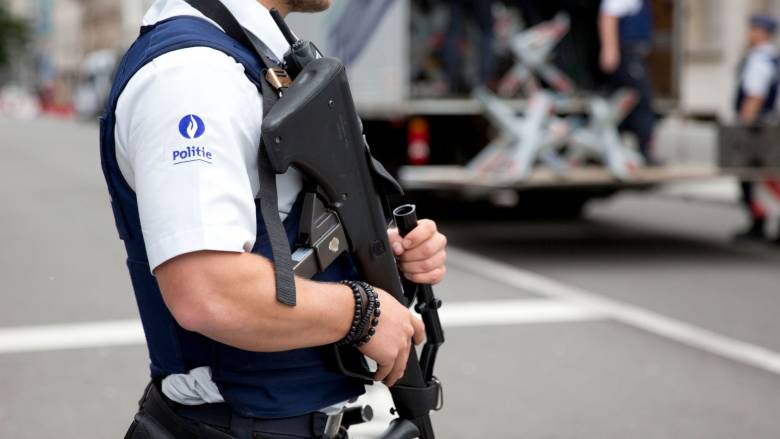 Ανθρωποκυνηγητό για τον εντοπισμό ενόπλων στις Βρυξέλλες μετά από πυροβολισμούς στο μετρό