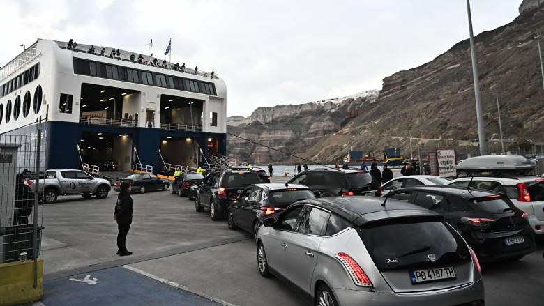 Τα μέτρα του υπ. Ναυτιλίας λόγω των σεισμών στις Κυκλάδες - Καμία αύξηση στα ακτοπλοϊκά