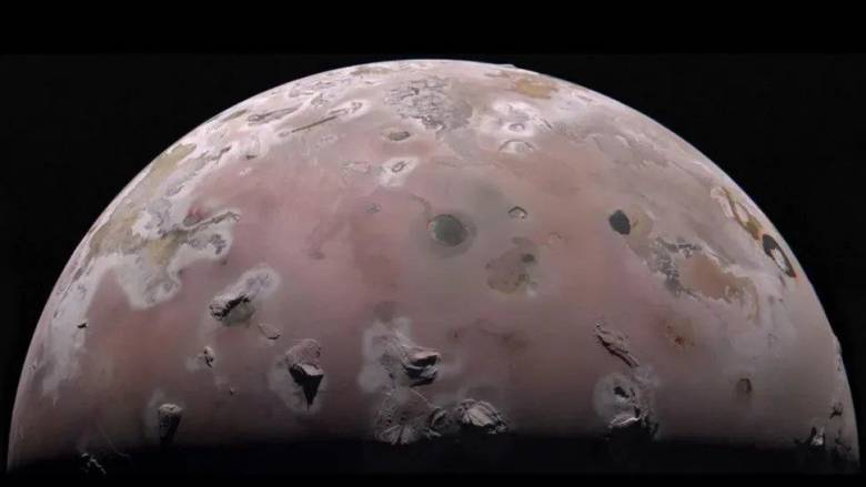 Η μεγαλύτερη ηφαιστειακή έκρηξη που έχει καταγραφεί ποτέ στο ηλιακό μας σύστημα, μόλις έγινε στην Ιώ