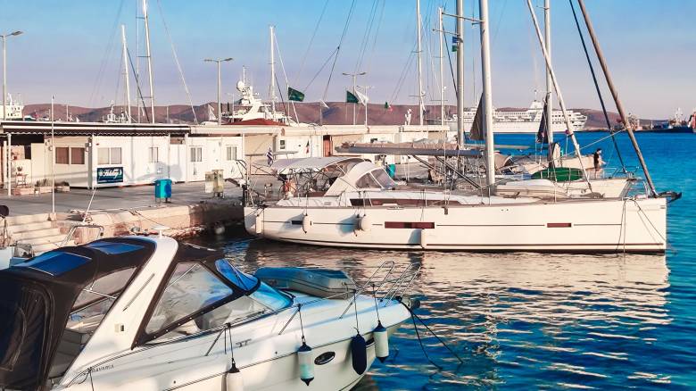 Κουκουλοφόροι ξυλοκόπησαν Αιγύπτιο ψαρά στη Θεσσαλονίκη - Δύο συλλήψεις