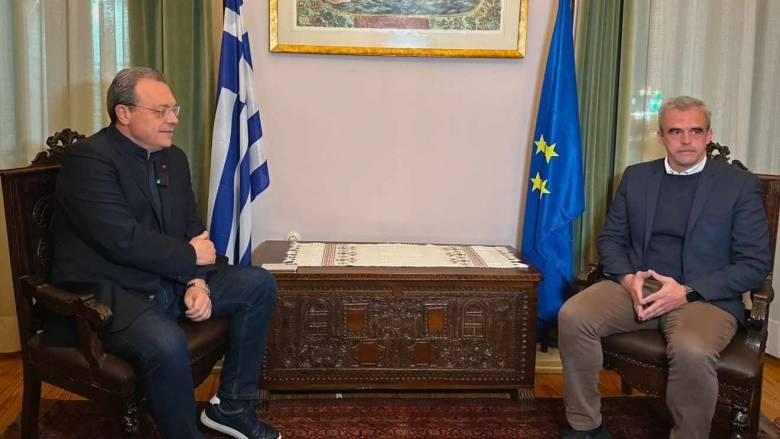 Φάμελλος: Η Ελλάδα πληρώνει τις λανθασμένες επιλογές Μητσοτάκη στο μεταναστευτικό