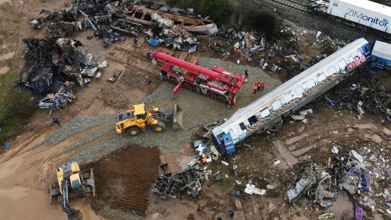 Τέμπη: Αντιδράσεις για τα νέα αποκαλυπτικά βίντεο - Στο «κόκκινο» η πολιτική κόντρα