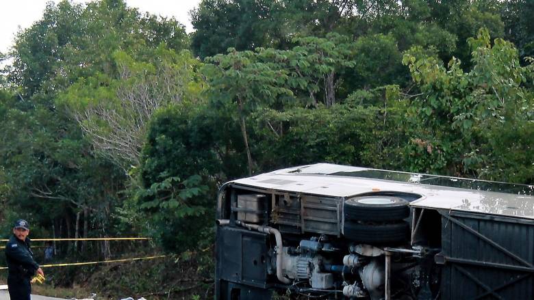 Δεκάδες νεκροί μετά από τροχαίο με λεωφορείο στο Μεξικό