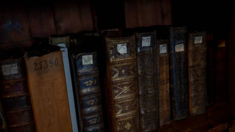 Στην Εθνική Βιβλιοθήκη της Σκωτίας επιστράφηκαν χαμένα εδώ και 50 χρόνια γαελικά χειρόγραφα