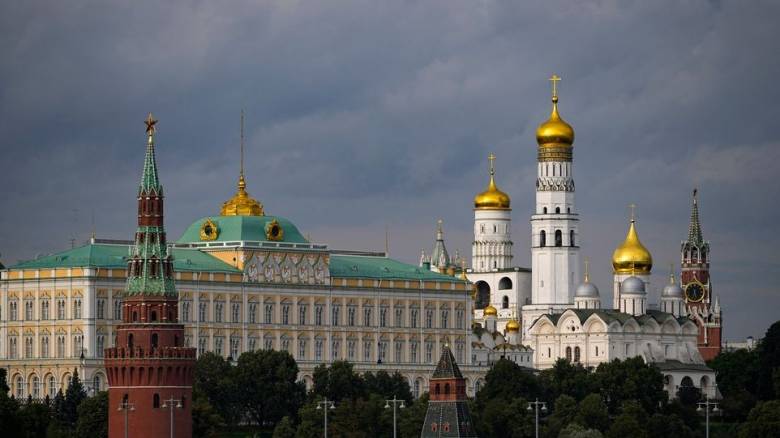 Το Κρεμλίνο δεν επιβεβαιώνει αλλά και δεν διαψεύδει τις τηλεφωνικές επικοινωνίες Τραμπ - Πούτιν