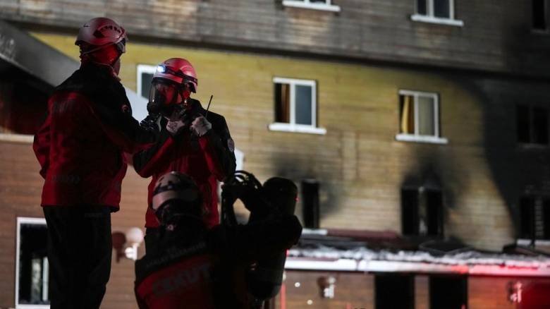 Μεγάλη φωτιά σε εργοστάσιο στην Τουρκία - Φλόγες και καπνοί κάλυψαν ολόκληρη Βιομηχανική Ζώνη