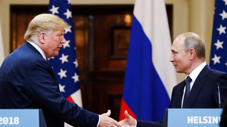 Τραμπ και Πούτιν συμφωνούν να αρχίσουν διαπραγματεύσεις για τον τερματισμό του πολέμου στην Ουκρανία