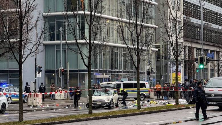 Επίθεση στο Μόναχο: Πέθαναν μητέρα και κορίτσι 2 ετών που είχαν τραυματιστεί