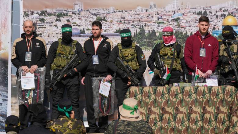 Η Χαμάς προειδοποιεί ότι οι μισοί από τους ομήρους βρίσκονται σε υπό εκκένωση ζώνες της Γάζας