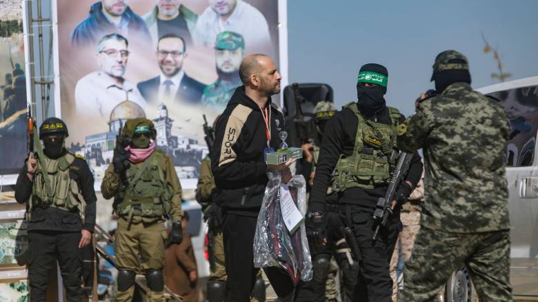 Η Χαμάς δηλώνει έτοιμη να απελευθερώσει όλους του ομήρους στη δεύτερη φάση της εκεχειρίας